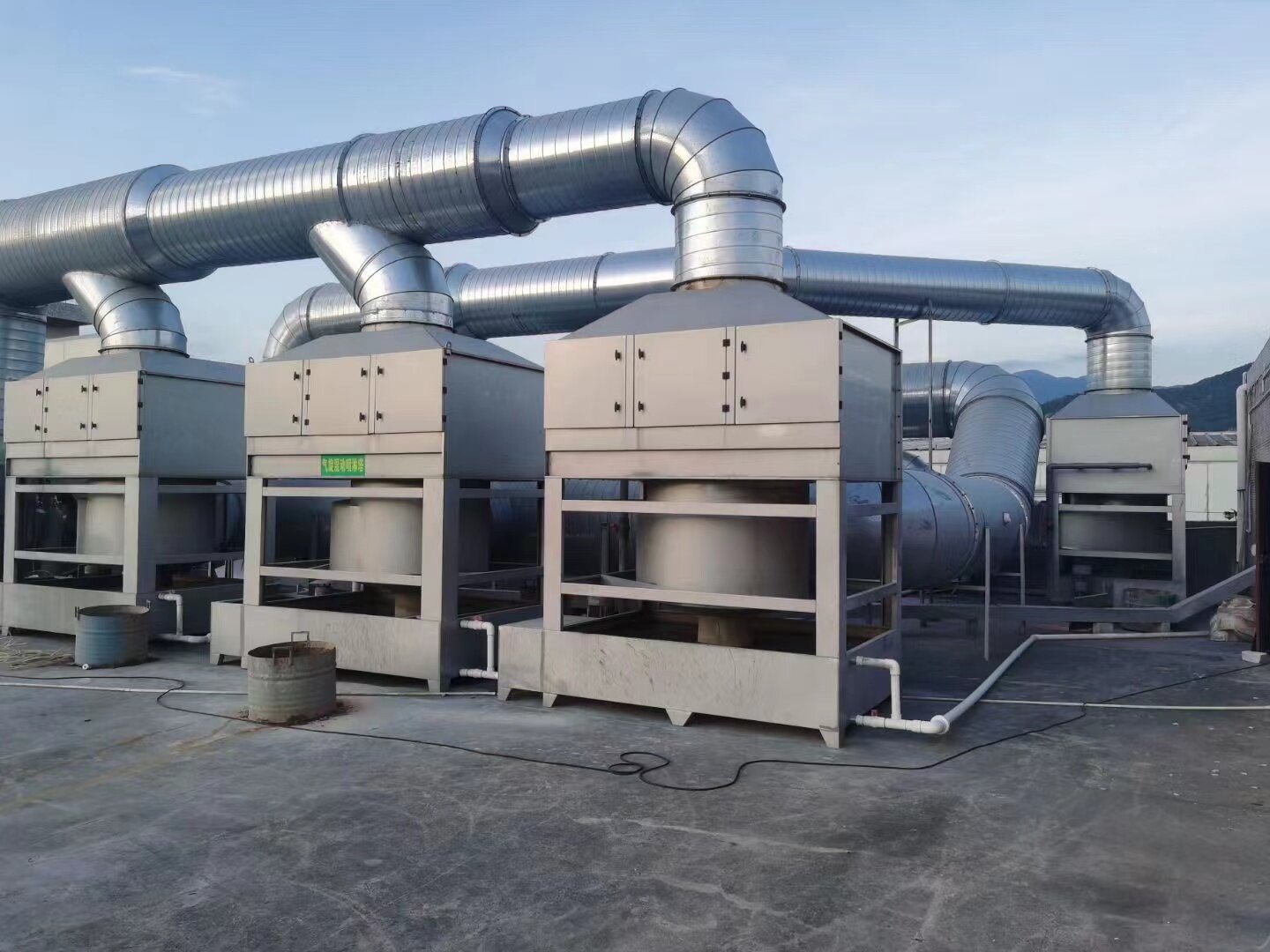 官方网站主要由以下几个部分组成 